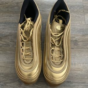 Men’s Gold Air Max